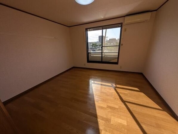 セゾンハウスの物件内観写真